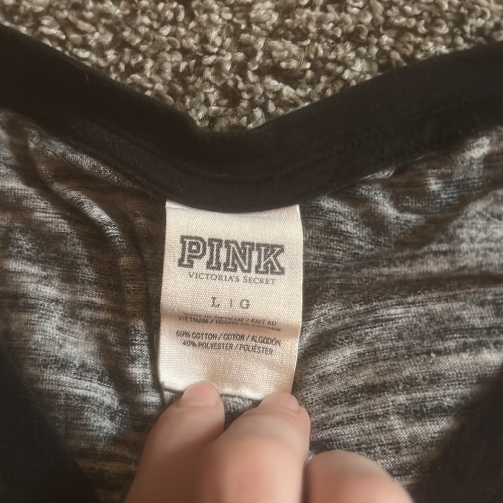 Pink V Neck Longsleeve - Picture 2 of 3